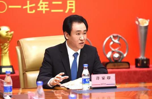 在拿下鹈鹕之后，湖人迎来一波三连胜，排名（14胜9负）升至西区第四。